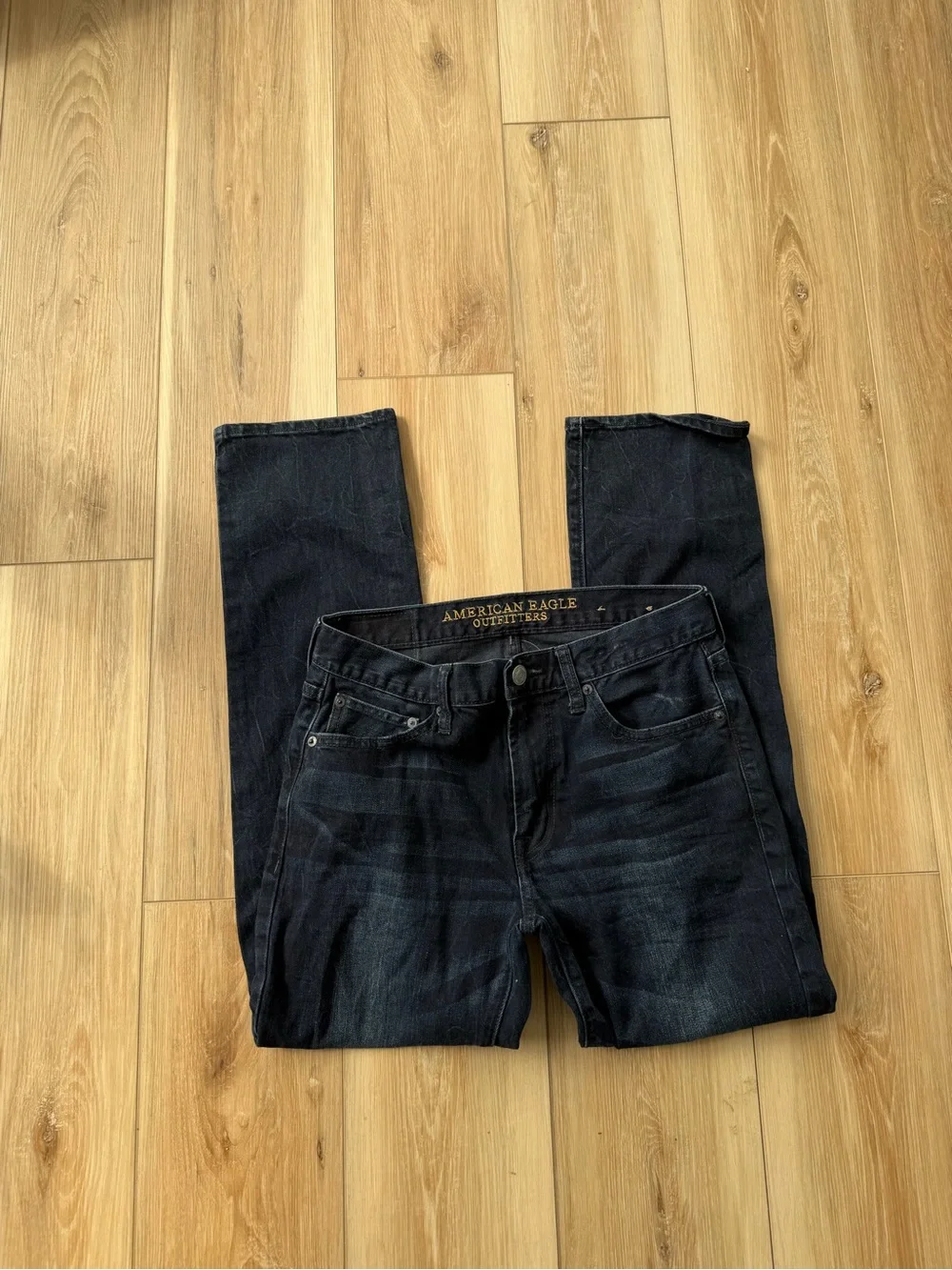 American Eagle Outfitters Men’s Slim Straight Jeans